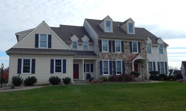Phoenixville, Pennsylvania house with CertainTeed Weathered Wood Shingles