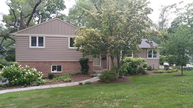 Paoli, Pennsylvania with CertainTeed Landmark Shingles and Cedar Boards